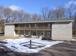 605 Valley Park Ct #4, Eau Claire, WI 54703