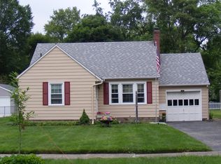 7393 Case Ave, Mentor, OH 44060