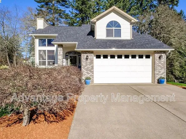 494 Nandina St, Sweet Home, OR 97386