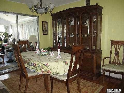4th image of 52 Glenmore Ave