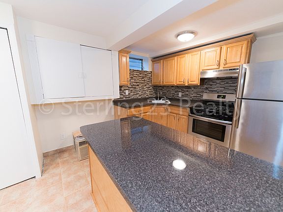 2nd image of 2009 23rd St #1
