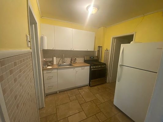 1st image of 20-43 41st St #1