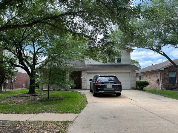 17327 Stone Peaks Dr, Houston, TX 77095