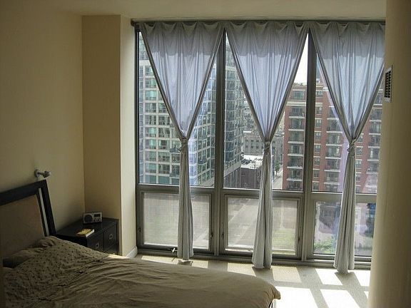 2nd image of 1235 S Prairie Ave APT 506