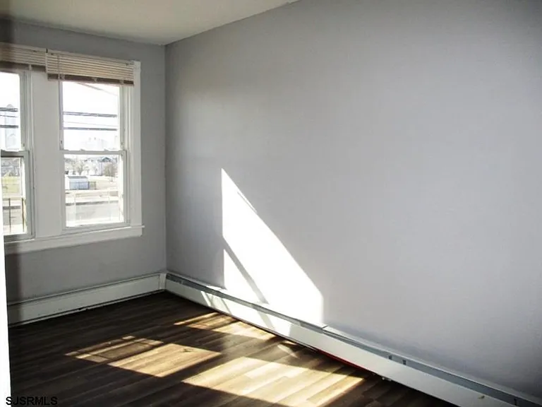 711 Harris Pl — Photo 11