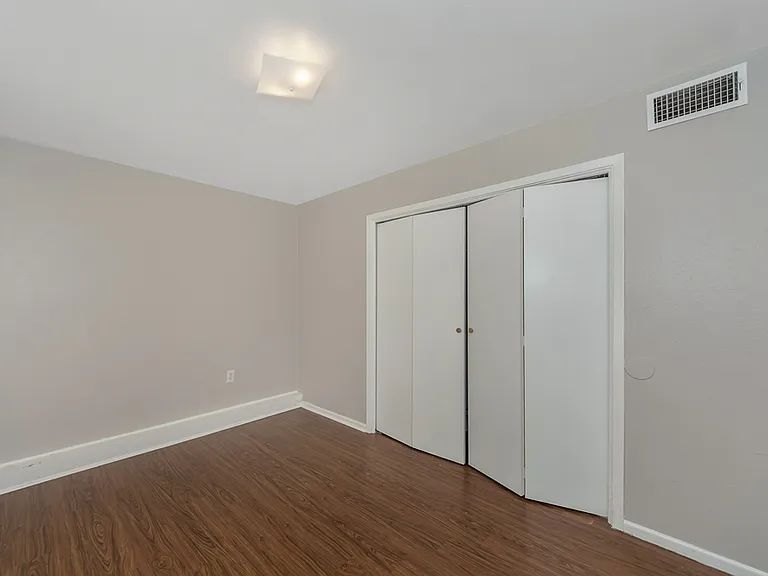 Troup Townhomes — Photo 18