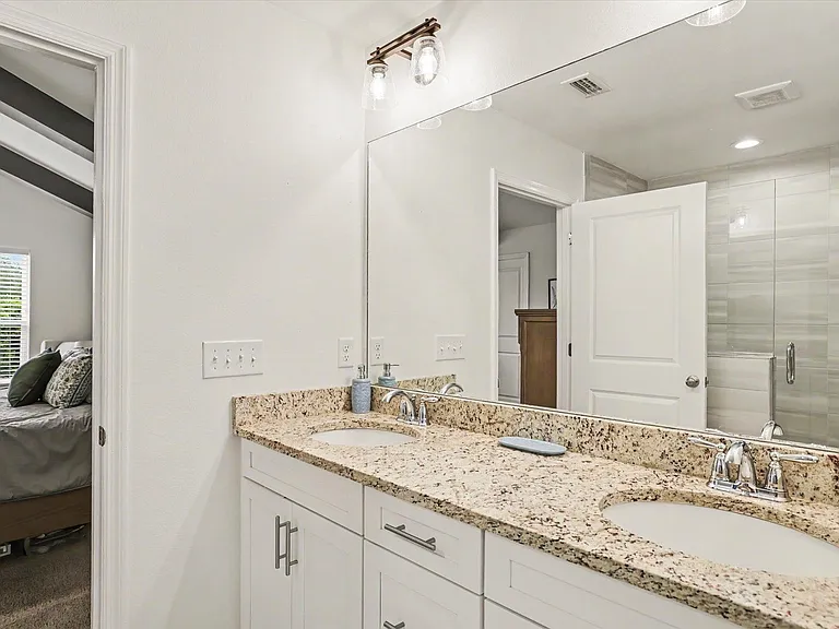 414 Grand Oaks Rd — Photo 42