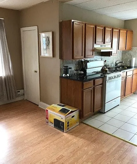 4101 Chester Ave #3 — Photo 17