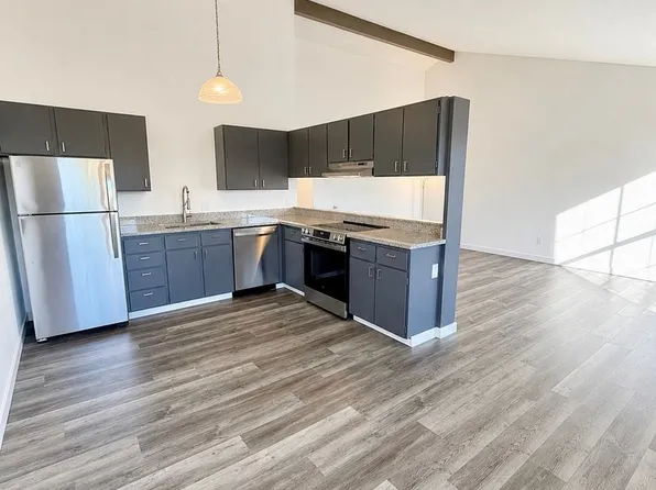 401 2nd, 401 2nd St APT 3, Hoquiam, WA 98550