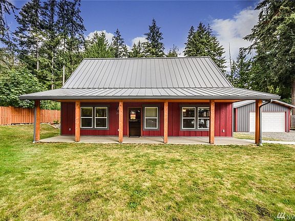 4th image of 17019 Lake Point Dr SE