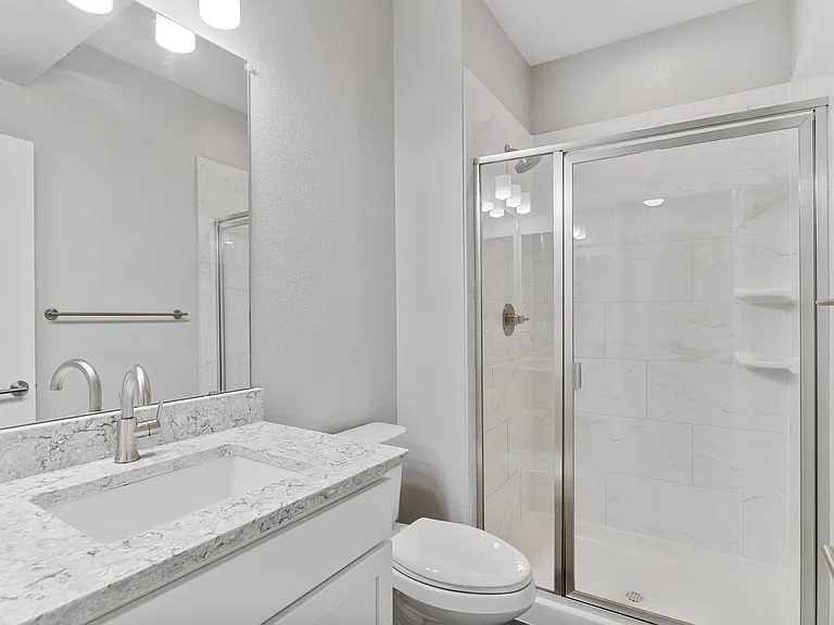 490 W Ridge Cir — Photo 42