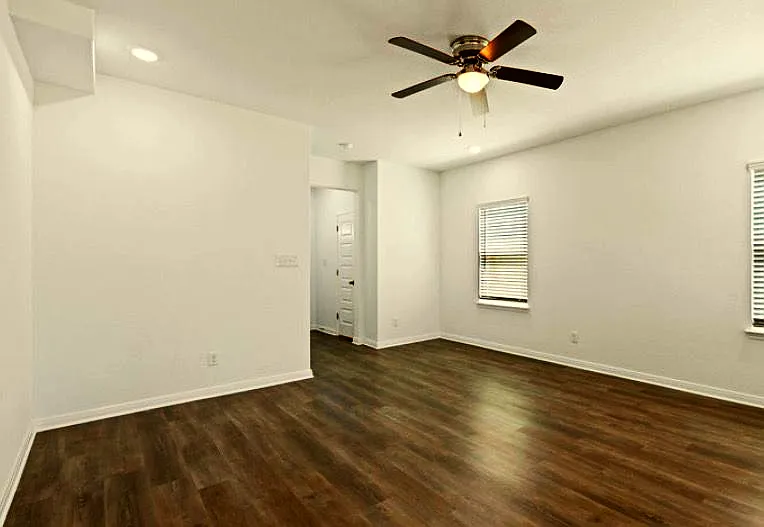 6014 Shashi Pl #103-104 — Photo 5