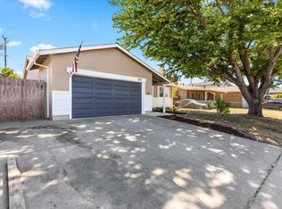 819 Warbler Way, Fairfield, CA 94533