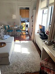 Rented by Dynamik Realty