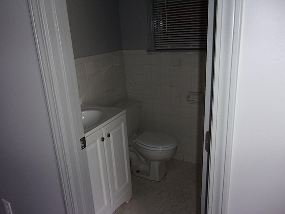 4th image of 5119 Corkwood Dr