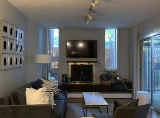 1750 N Wells St APT 102, Chicago, IL