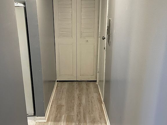 2nd image of 5445 N California Ave APT 3C
