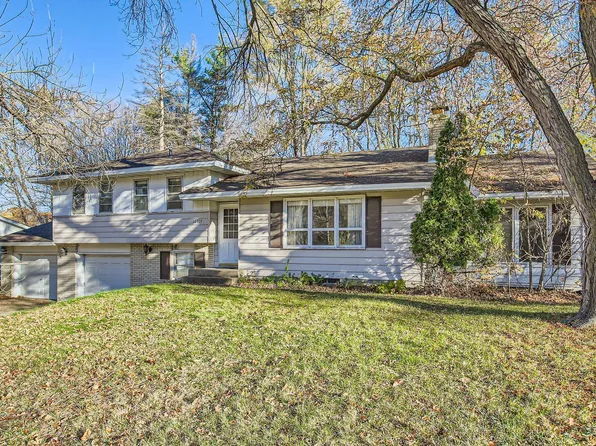 10317 Mississippi Blvd NW, Coon Rapids, MN 55433