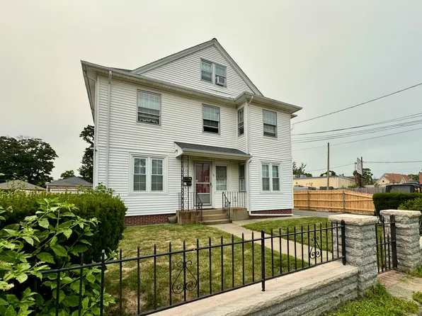 38 John St #2, East Providence, RI 02914