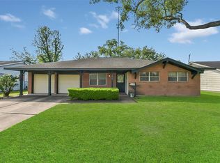 7615 Barberton Dr, Houston, TX 77036