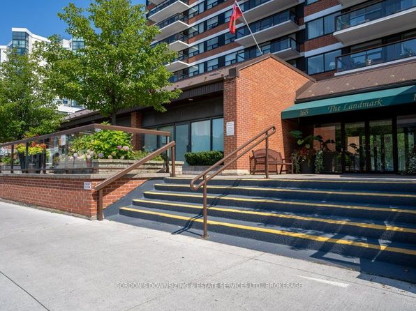 165 Ontario St #408, Kingston, ON K7L 2Y6