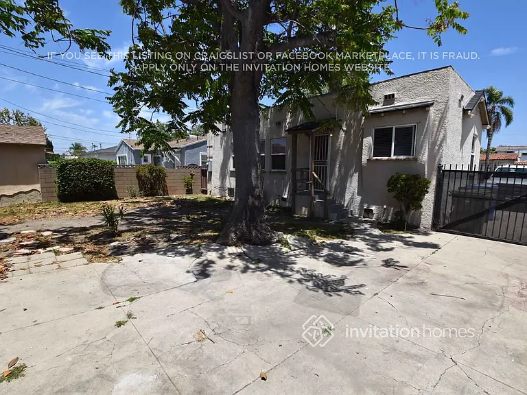 8947 S Denker Ave — Photo 10