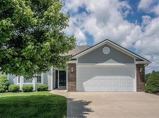 5400 Downey Ct, Independence, MO 64055