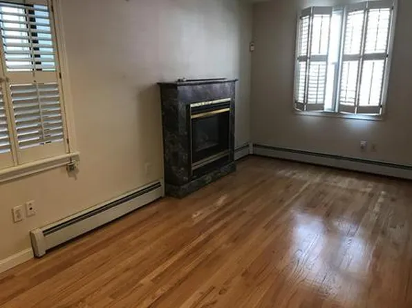 (undisclosed Address), Boston, MA 02113