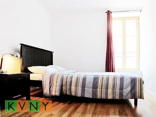 Rented by KVNY Soho | media 26
