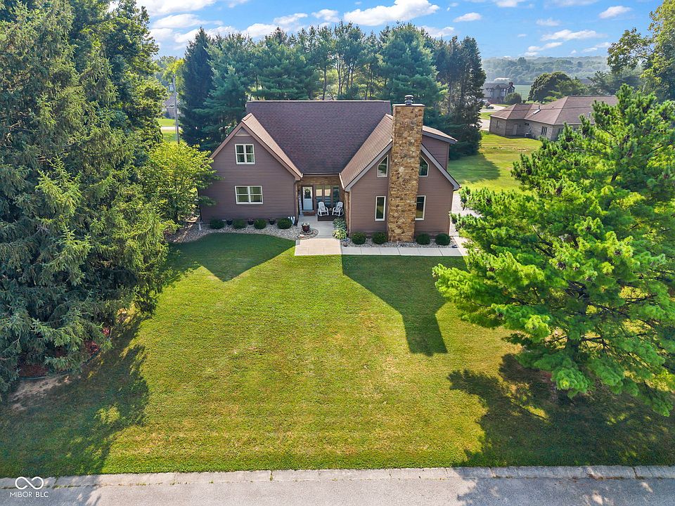 1st image of 2065 Fairway Dr