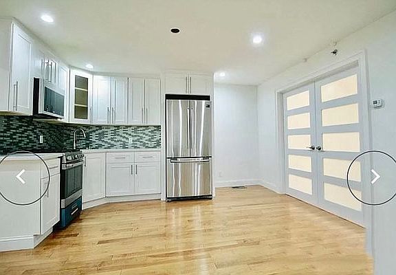 3rd image of 703 Macdonough St #1