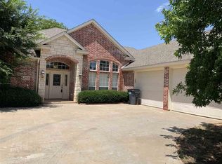 1712 Rockridge Dr, Wichita Falls, TX 76310