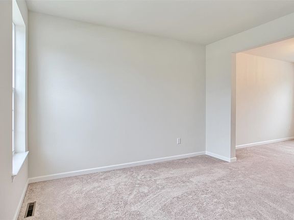 3rd image of 3 Ledgestone Dr