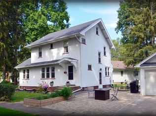 22 Legran Rd, Rochester, NY 14617