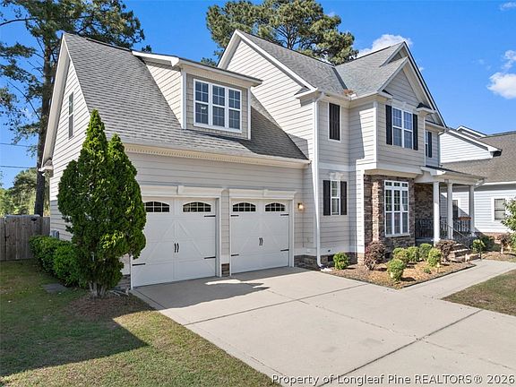 3rd image of 2712 Plum Ridge Rd