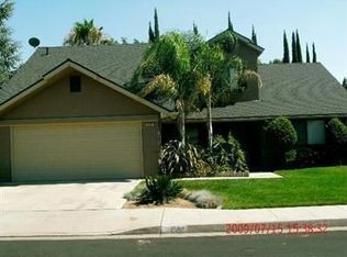1592 Buckingham Ave, Clovis, CA 93611