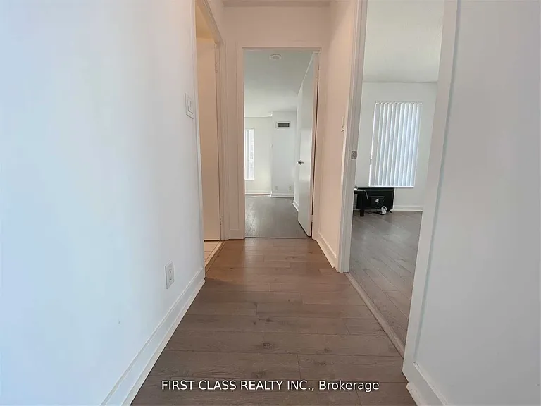 38 Lee Centre Dr #3312 — Photo 6