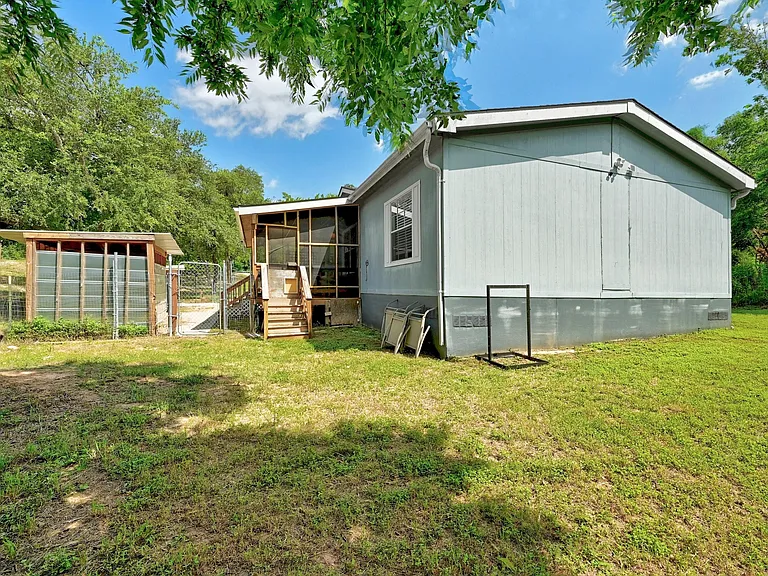 7807 Williamson Creek Dr — Photo 21