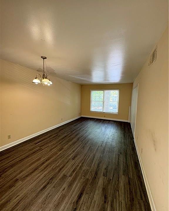 1st image of 2890 Carriage Dr APT F