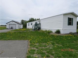 912 Sweden St, Caribou, ME 04736