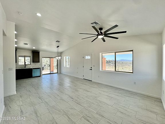 2nd image of 355 Trinity Ct