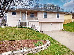 1941 S Leslie Dr, Independence, MO 64055