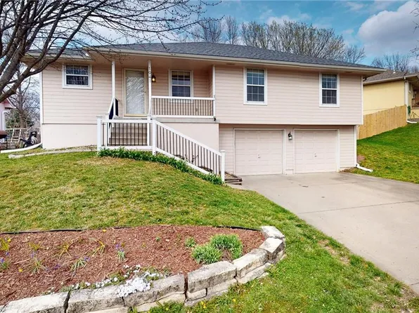 1941 S Leslie Dr, Independence, MO 64055