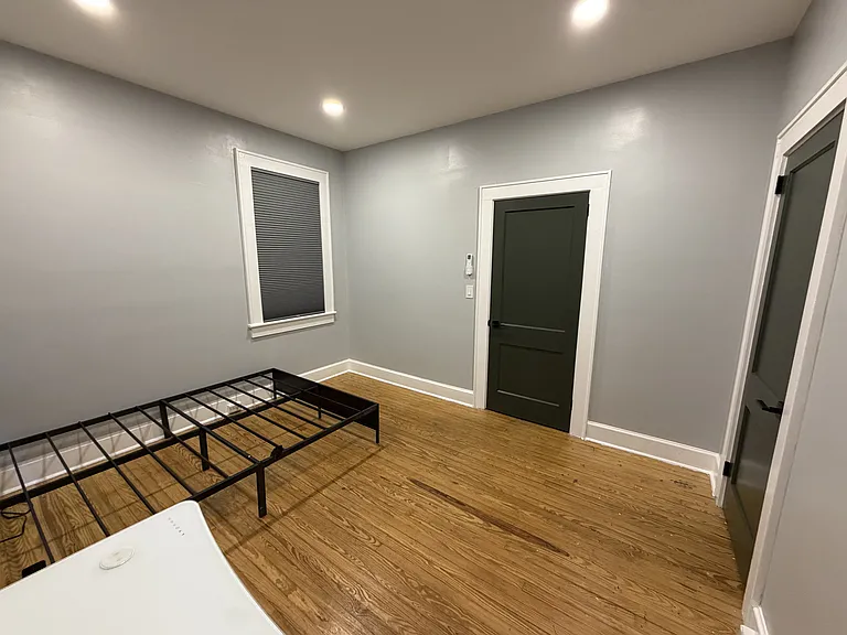 Room #2 ($700)