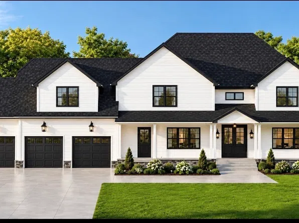 79 Summer St, North Easton, MA 02356