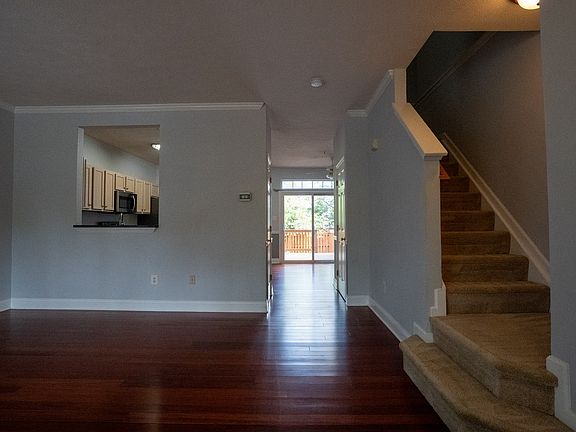 2nd image of 208 Trading Ln