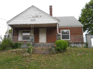 1119 Chatham Heights Rd, Martinsville, VA 24112