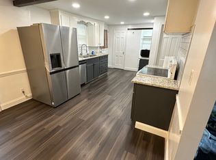 745 S Quaker Ln, West Hartford, CT 06110