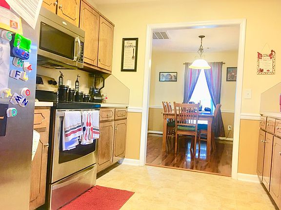 4th image of 7024 Hunter Hill Ct