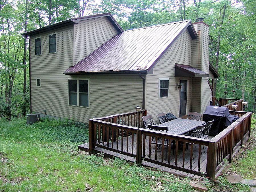 2nd image of 739 Rhododendron Dr